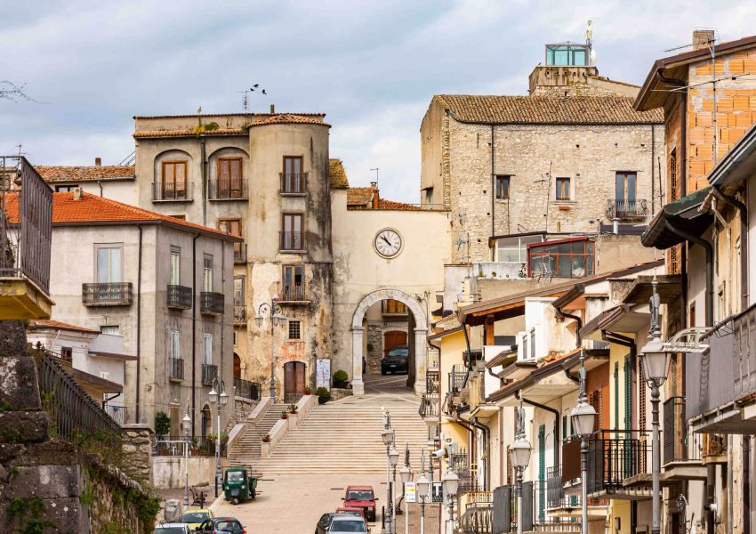 4Z5A1438 Taurasi paese